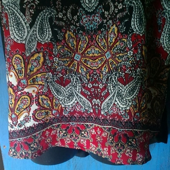 A U W Blouse - Picture 3 of 4